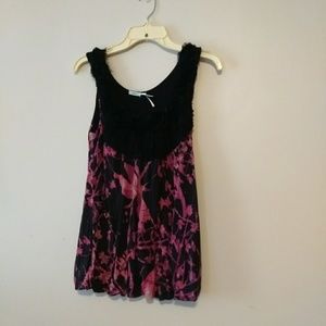 Kimchi Blue black and pink flowered too size S